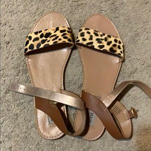STEVE MADDEN DONDDI SANDAL // ANIMAL PRINT